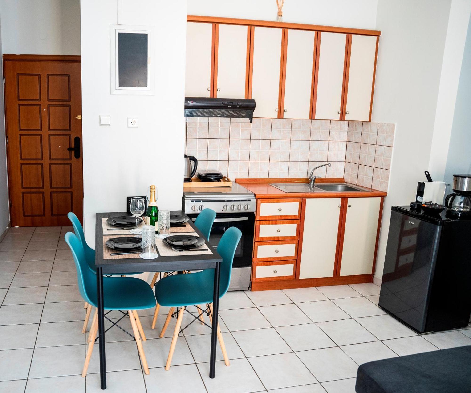 Gk Suites-Constantin View , Auto Check-In 24H ลาริซา ภายนอก รูปภาพ