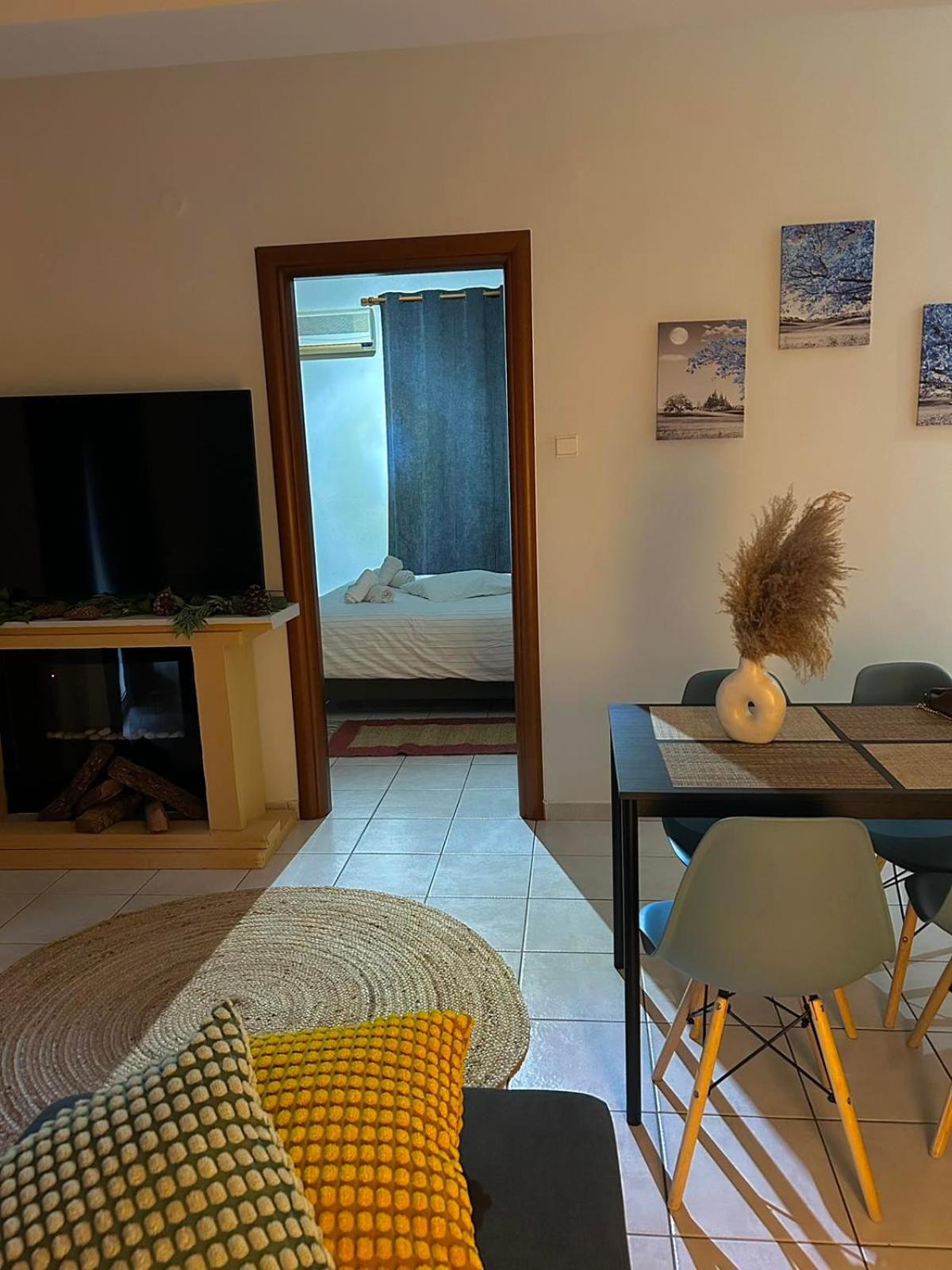 Gk Suites-Constantin View , Auto Check-In 24H ลาริซา ภายนอก รูปภาพ
