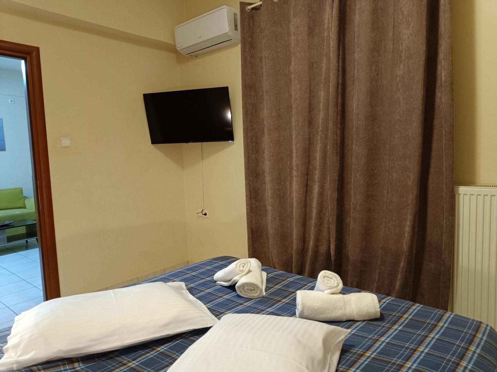 Gk Suites-Constantin View , Auto Check-In 24H ลาริซา ห้อง รูปภาพ